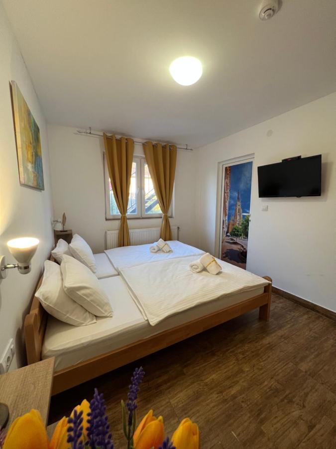 Villa Klara Novi Sad Luaran gambar
